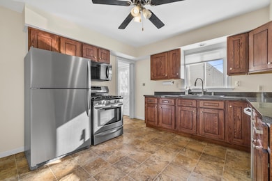 5506 35th Ave, Kenosha, WI 53144 - photo 5