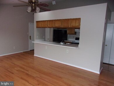 2609 Camelback Ln unit 10, Silver Spring, MD 20906 - photo 5