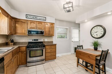 h 2673 Woodstock Rd -1051