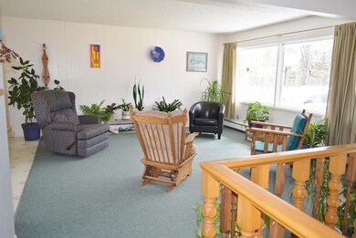 Living Area (2)