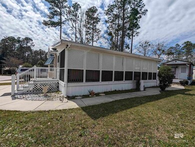 Huge Screened Porch