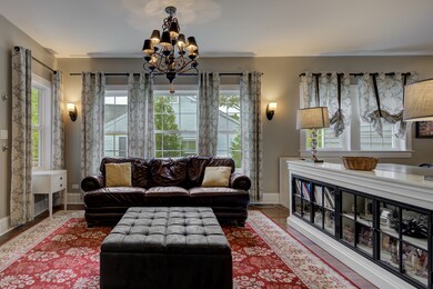 312 N Oak St, Elmhurst, IL 60126 - photo 7