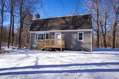 10 Boynton St, Pepperell, MA 01463 - photo 2