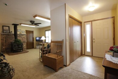 2184 Fitchburg Rd, Fitchburg, WI 53575 - photo 7