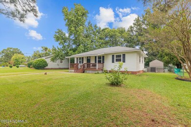 102 Cardinal Rd, Jacksonville, NC 28546 - photo 3