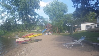 Fink beach play area