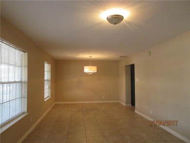 10608 Causeway Dr, El Paso, TX 79935 - photo 2