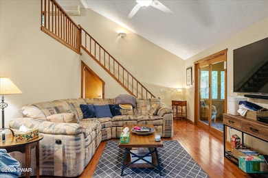 91 Draco Dr, Hamlin, PA 18427 - photo 4