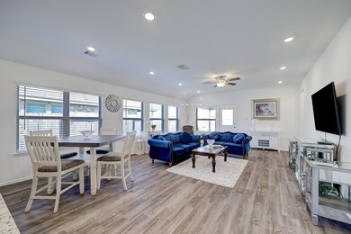 727 Autumn Lake Ln, Magnolia, TX 77354 - photo 2