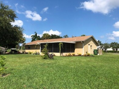 Rear view and enclosed lanai