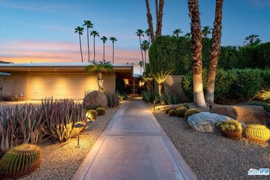 1099 E Sierra Way, Palm Springs, CA 92264 - photo 2