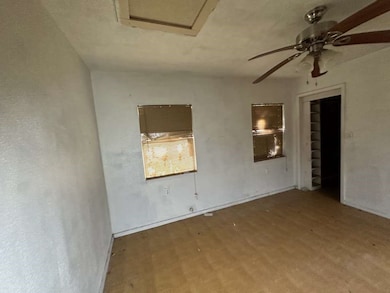 354 S 9th St, Aransas Pass, TX 78336 - photo 3