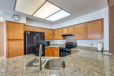 2008 W Rockwell Dr, Chandler, AZ 85224 - photo 2