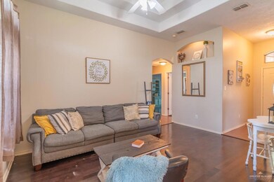 3208 Campanario Cir, Edinburg, TX 78539 - photo 4