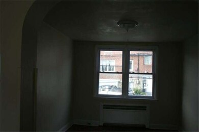 7249 Pine St, Upper Darby, PA 19082 - photo 5