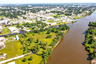 143 Munson Dr, Houma, LA 70360 - photo 3