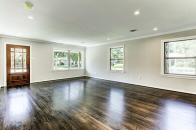 726 Azaleadell Dr, Houston, TX 77018 - photo 6