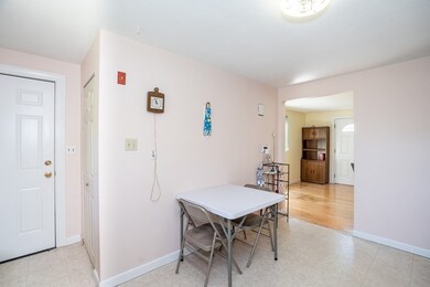 25 Pomeroy St, Easthampton, MA 01027 - photo 7