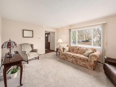 6213 Willowcrest Dr, Columbus, OH 43229 - photo 5