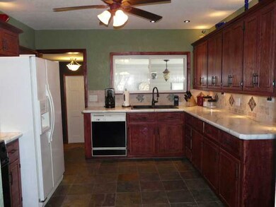 2385 Tremainsville Rd, Toledo, OH 43613 - photo 6