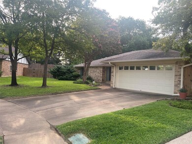 3324 Norman Ln, Bedford, TX 76021 - photo 2