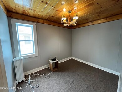 Bedroom_1