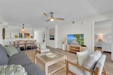 10682 Gulf Shore Dr unit 205, Naples, FL 34108 - photo 6