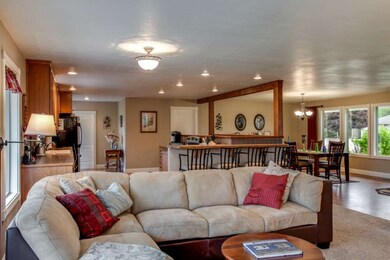 60 N Green Place, East Wenatchee, WA 98802 - photo 5