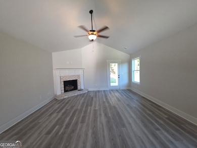 1067 Jeannine Ln unit 2, Winder, GA 30680 - photo 3