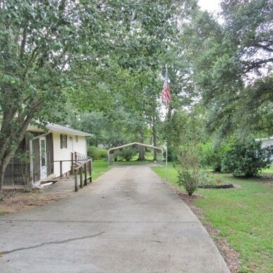 627 Tyler Ave, Tylertown, MS 39667 - photo 3