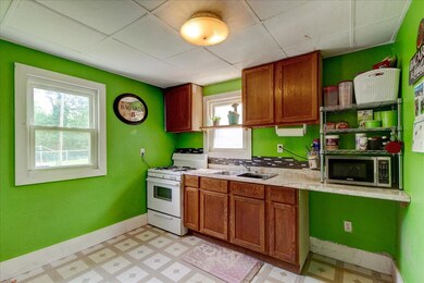 07-3841 11th St-7