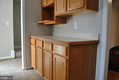 193 Fairfield Dr, Warrenton, VA 20186 - photo 6