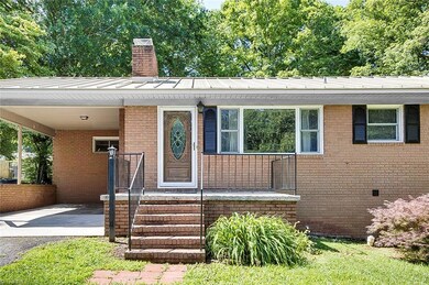 923 Sherwood Ave, Asheboro, NC 27205 - photo 4