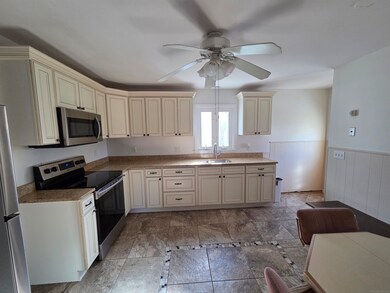 8 Circle Dr, East Haven, CT 06513 - photo 7