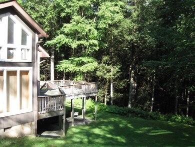 144 Raccoon Ct, Bushkill, PA 18324 - photo 4