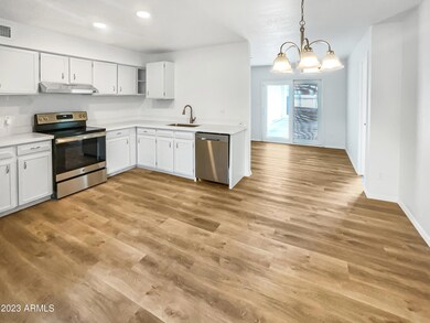 3127 W Libby St, Phoenix, AZ 85053 - photo 6