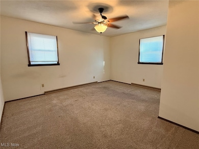 191 W Mcconnell Ave, Steubenville, OH 43953 - photo 3