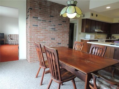 5791 Kesslersville Rd, Nazareth, PA 18064 - photo 3