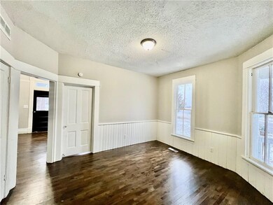 308 E Lucy Webb Rd, Raymore, MO 64083 - photo 5