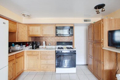 417 Roosevelt St, La Porte, IN 46350 - photo 4