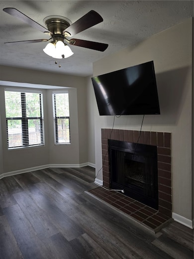 Living Room - 2