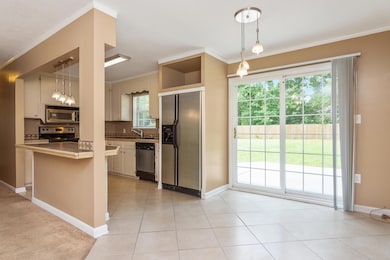3010 Stillwell Blvd-10