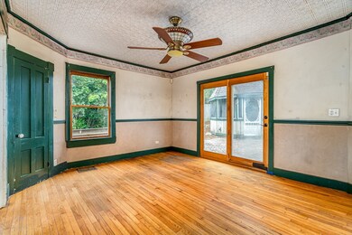 114 Pleasant St, Orange, MA 01364 - photo 5