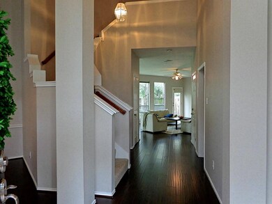 16211 Waiting Spring Cir, Houston, TX 77095 - photo 3