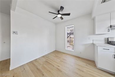 1390 Vegas Valley Dr unit 25, Las Vegas, NV 89169 - photo 4