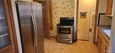 23466 Audrey Ave, Warren, MI 48091 - photo 6