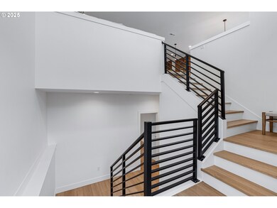 5305 NE 35th Place, Portland, OR 97211 - photo 6