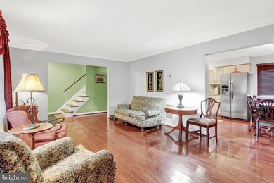 7207 Longbranch Dr, New Carrollton, MD 20784 - photo 4