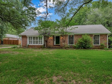 407 Burrows St, Nacogdoches, TX 75965 - photo 2
