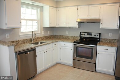 3664 Childress Terrace, Burtonsville, MD 20866 - photo 5